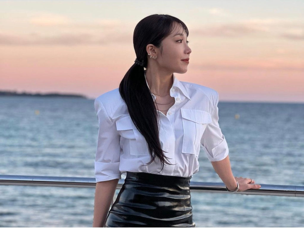 Jeong Eun-ji Instagram