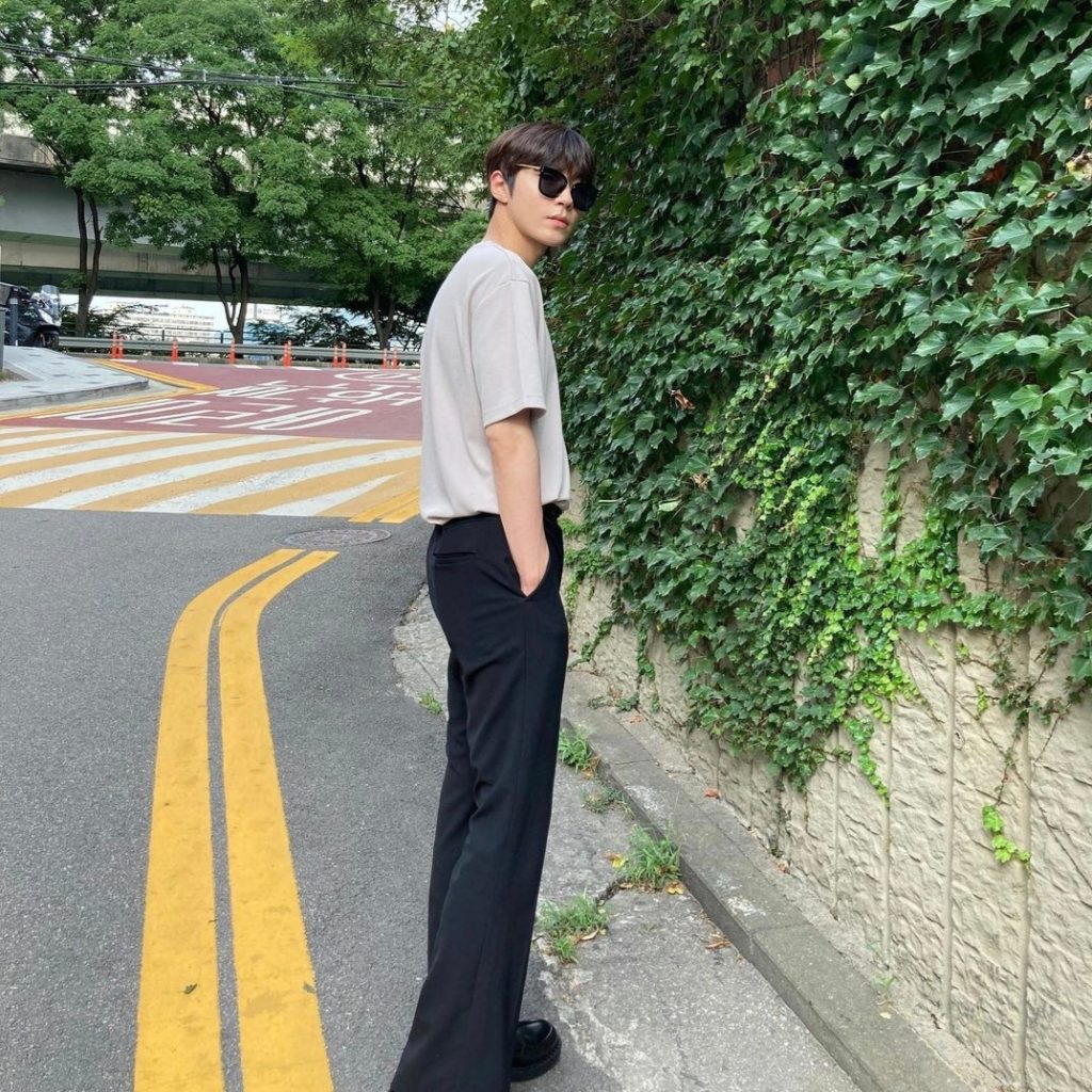 Hwang In-yeop Instagram 2021